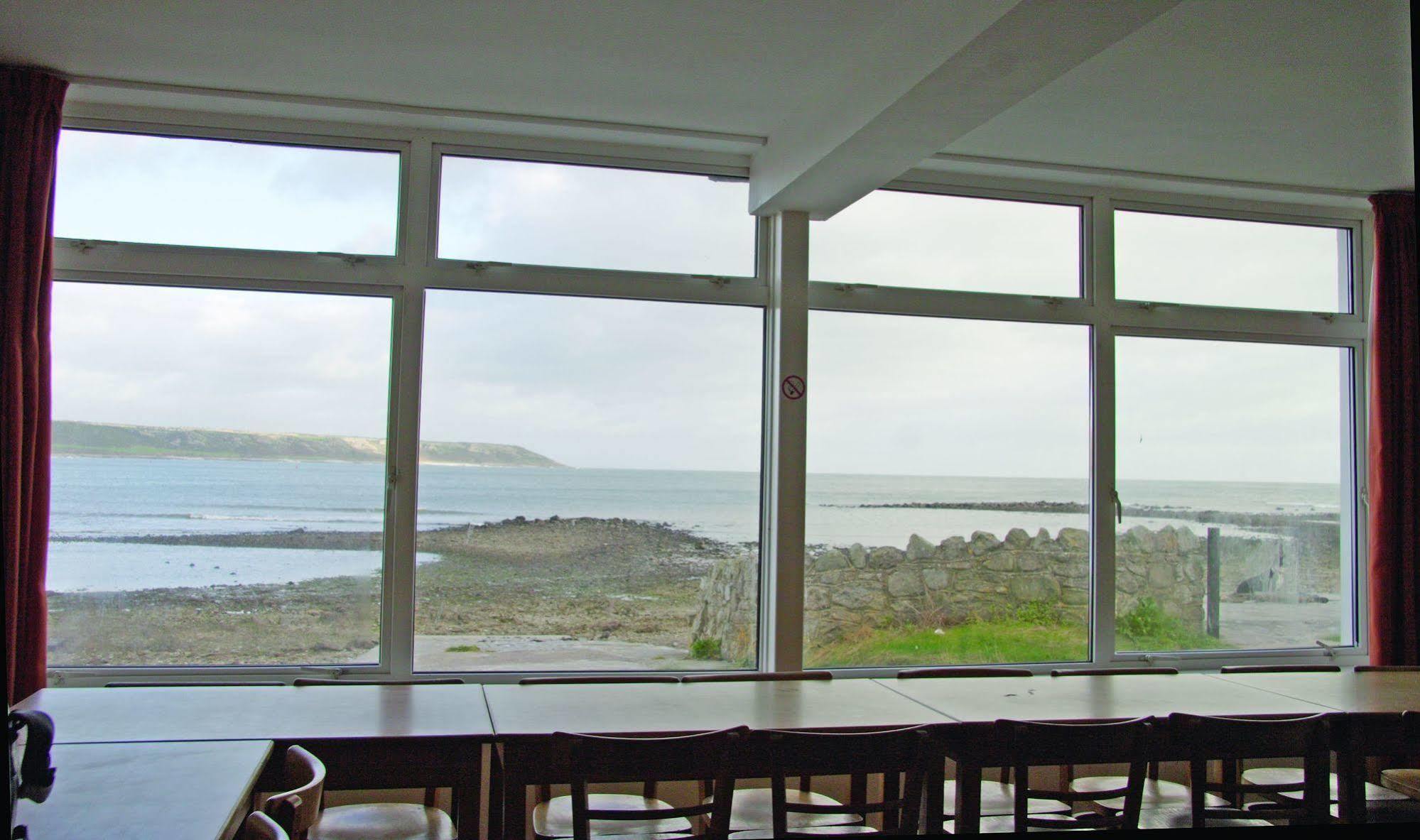 Yha Port Eynon Hostel Ngoại thất bức ảnh